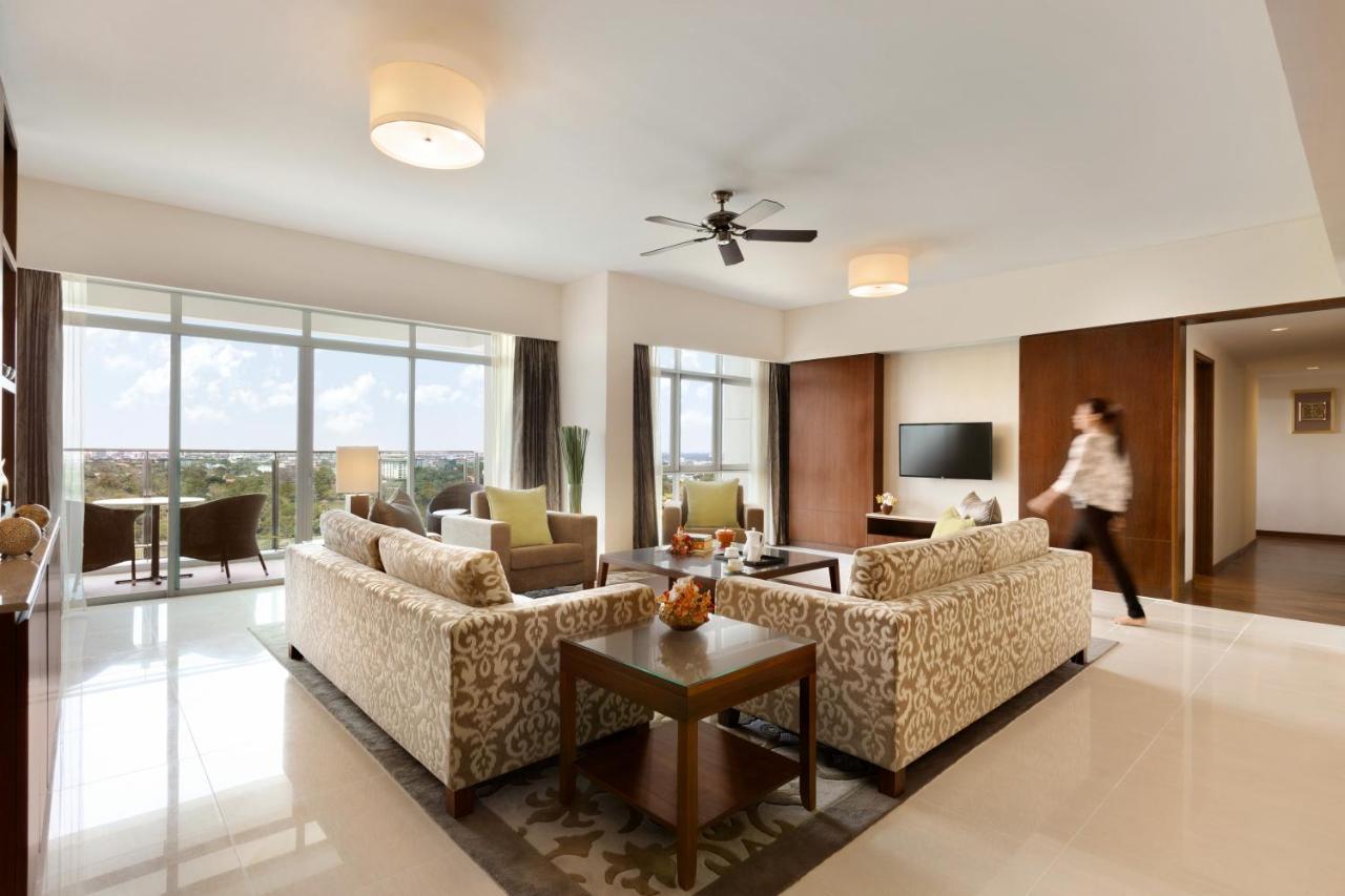 Shangri-La Serviced Apartments, ヤンゴン エクステリア 写真